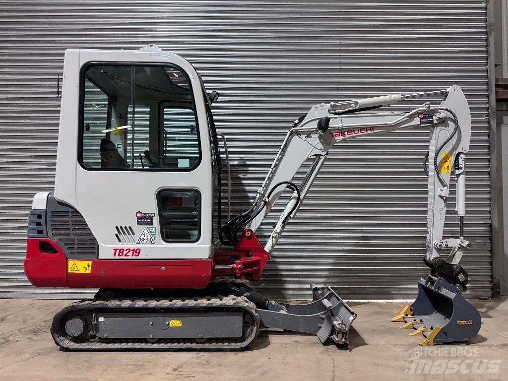 Takeuchi TB 219 Minikaivukoneet < 7t