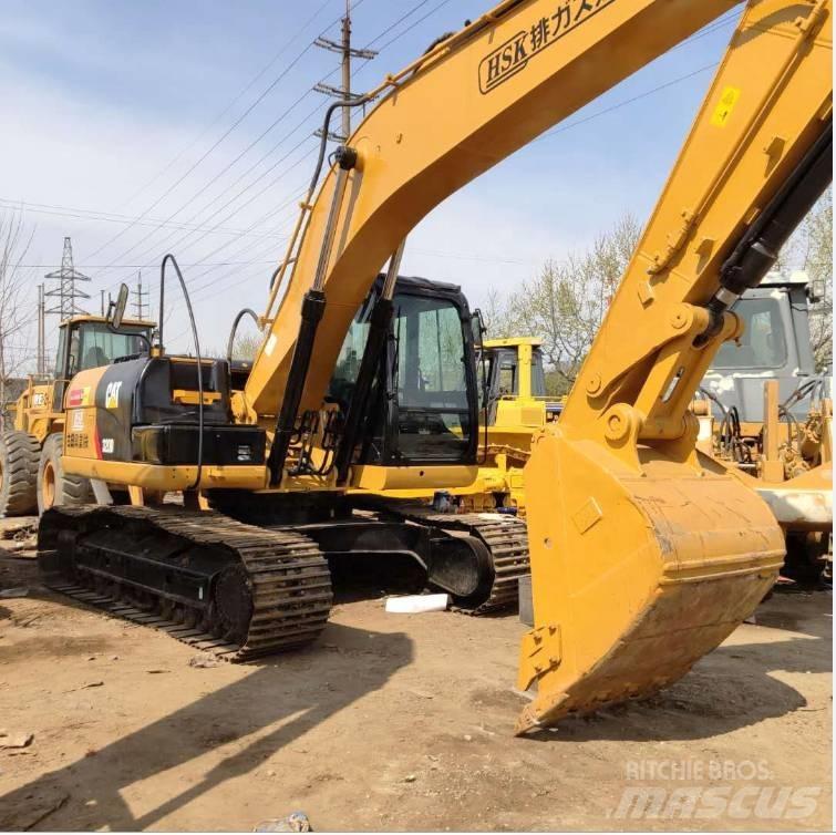 CAT 320D Telakaivukoneet