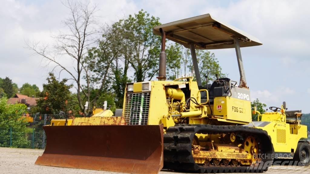 Komatsu D 20 PG-7 Telaketjupuskutraktorit
