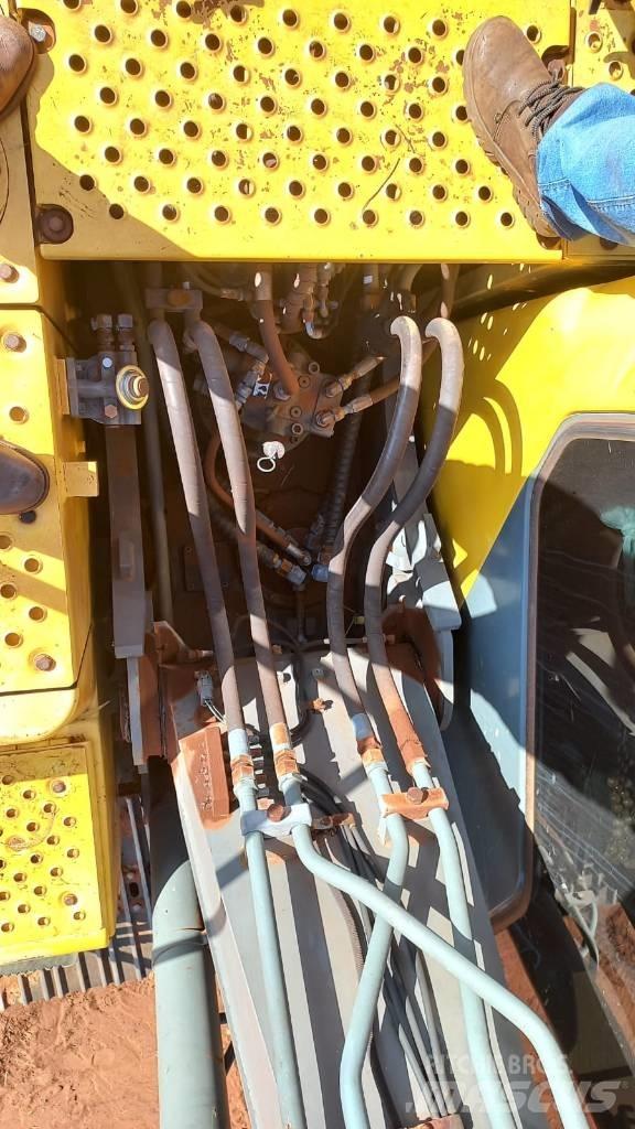 Volvo EC 140 B LC Telakaivukoneet
