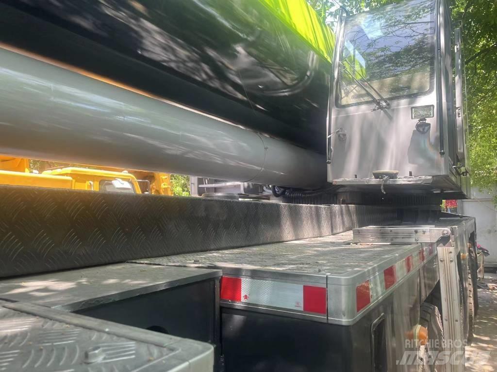 Zoomlion 220 Ton Mobiilinosturit
