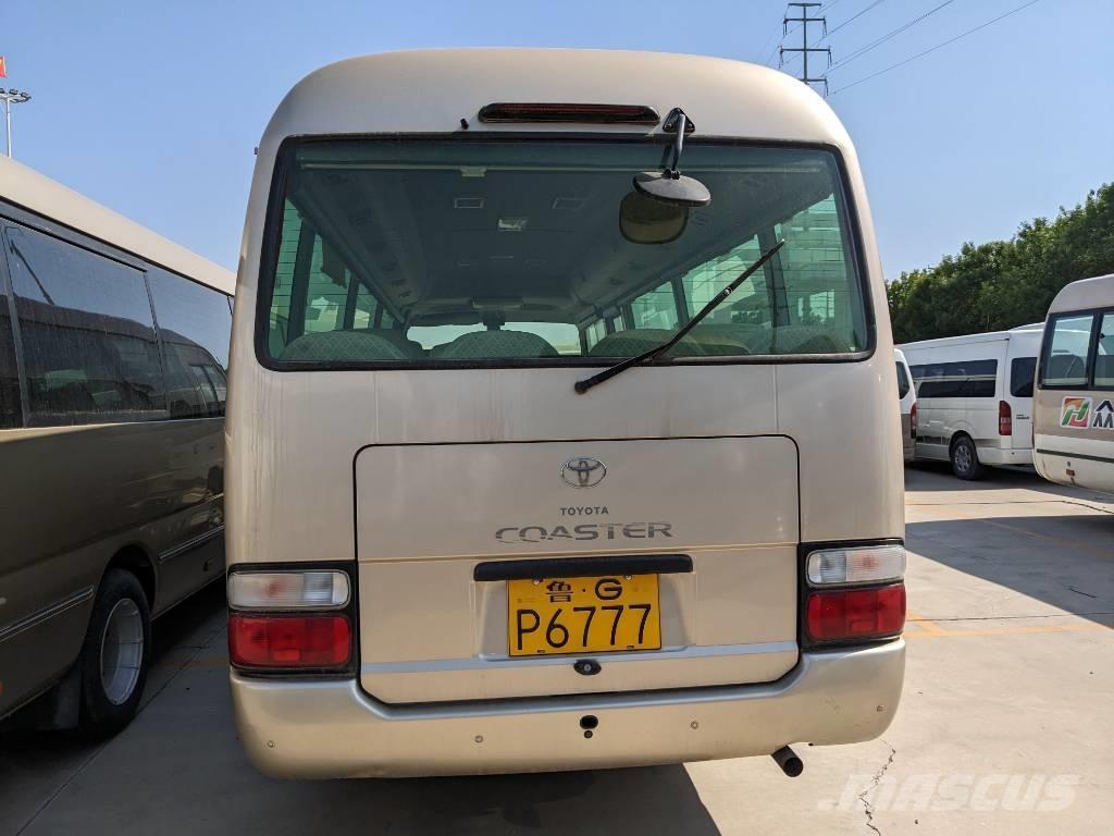 Toyota Coaster Bus Minibussit