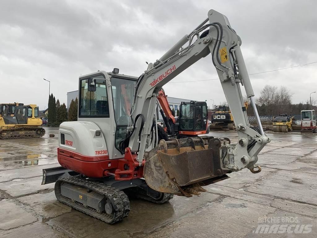 Takeuchi TB230 V3 Minikaivukoneet < 7t