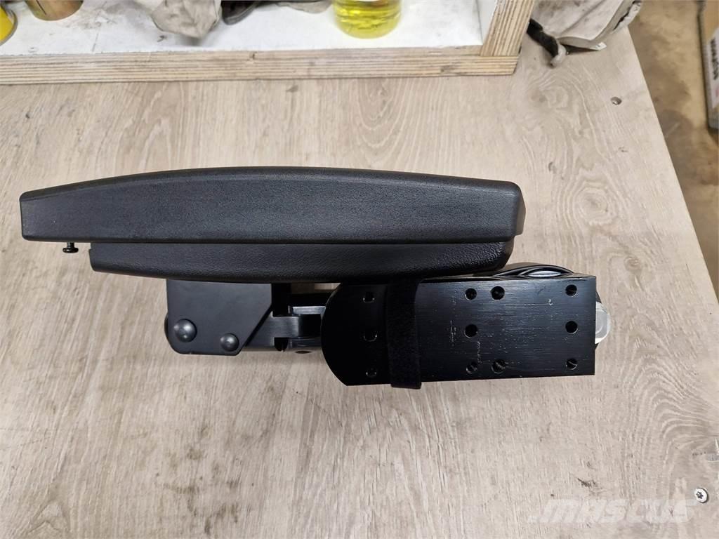 Eco Log B7033579 Ohjaamo ja sisusta