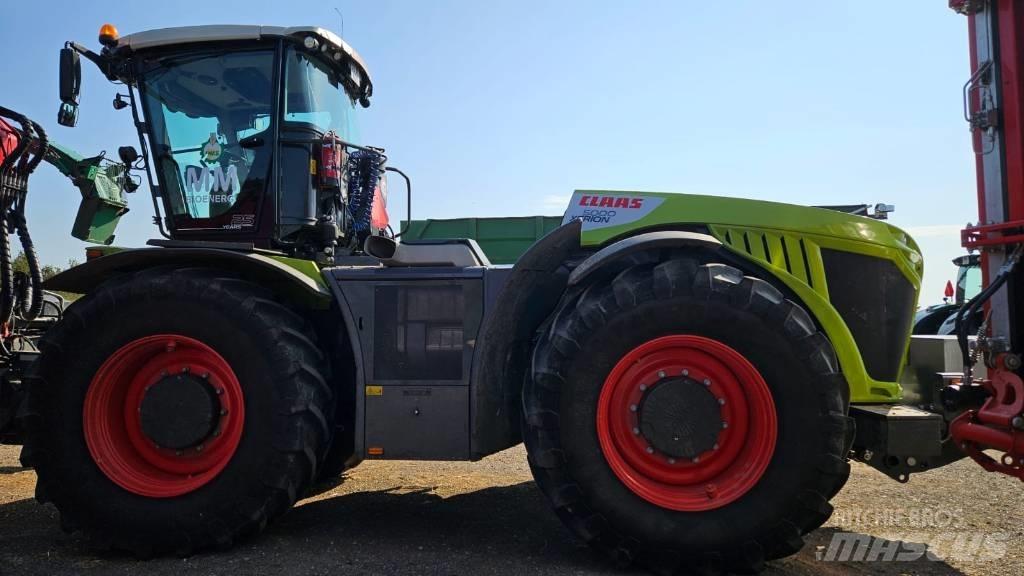 CLAAS Xerion 5000 VC Traktorit