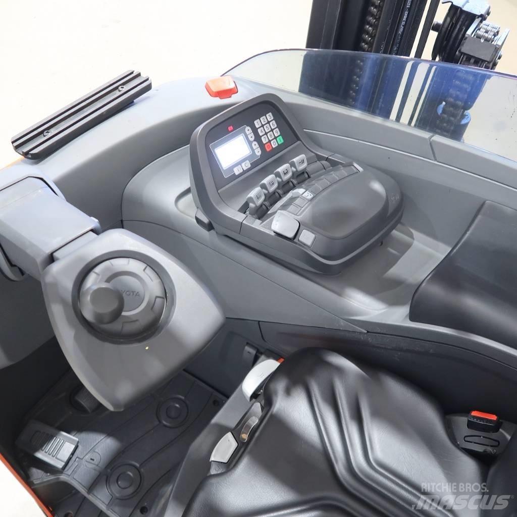 Toyota RRE140H Työntömastotrukit