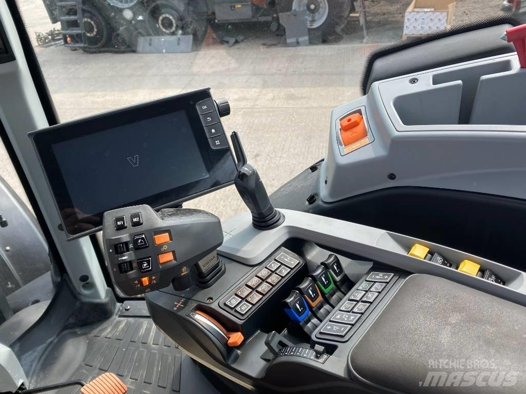 Valtra T214 Versu Traktorit