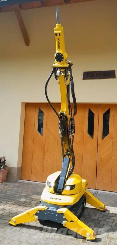 Brokk 110 Minikaivukoneet < 7t