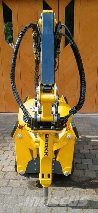Brokk 110 Minikaivukoneet < 7t