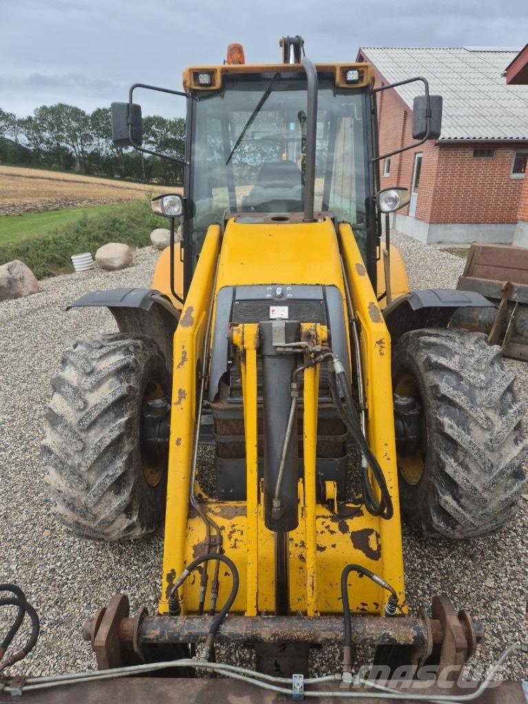 Fermec 960 Kaivurikuormaajat