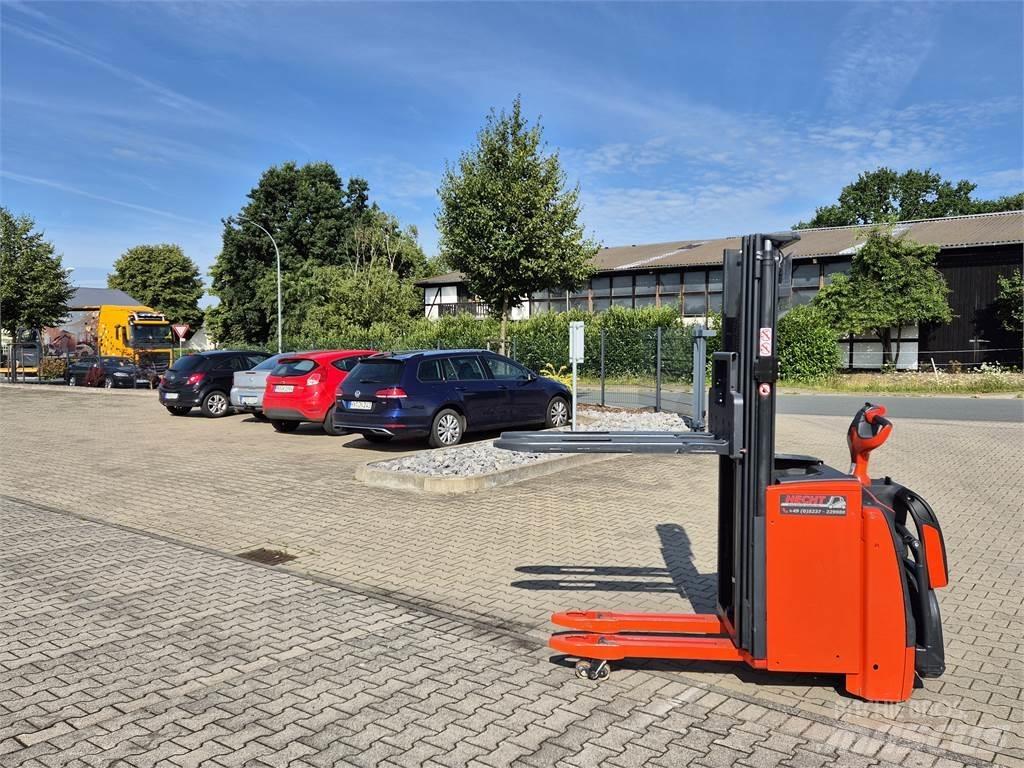 Linde L16APi Käyden ajettavat pinoamistrukit