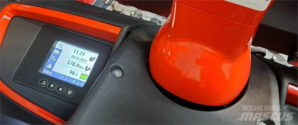 Linde L16APi Käyden ajettavat pinoamistrukit