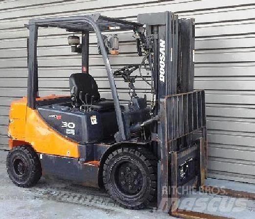 Doosan D30 S-5 Dieseltrukit