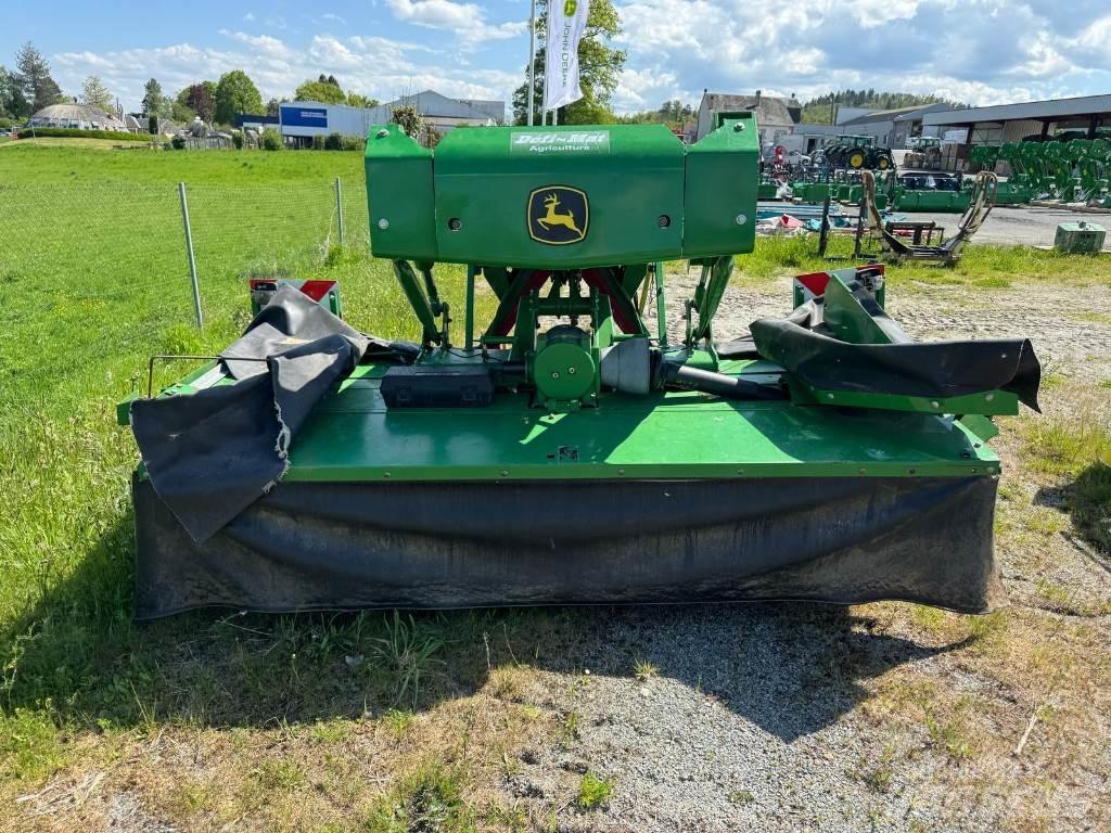 John Deere 131 Pyörillä varustetut leikkurit