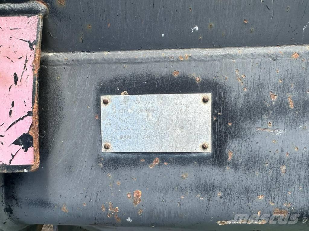 CAT 906 Pyöräkuormaajat
