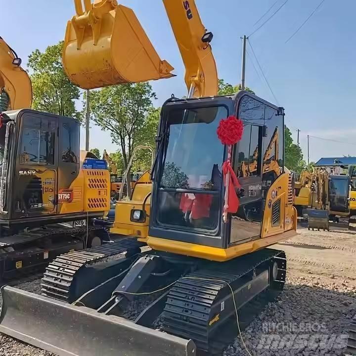 Komatsu PC70 Telakaivukoneet