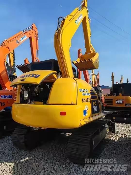 Komatsu PC70 Telakaivukoneet
