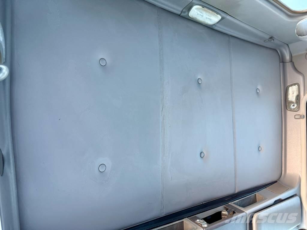 Kenworth T 800 Vetopöytäautot