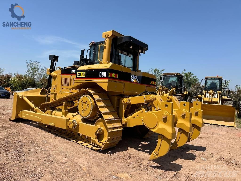 CAT D 8 R Telaketjupuskutraktorit