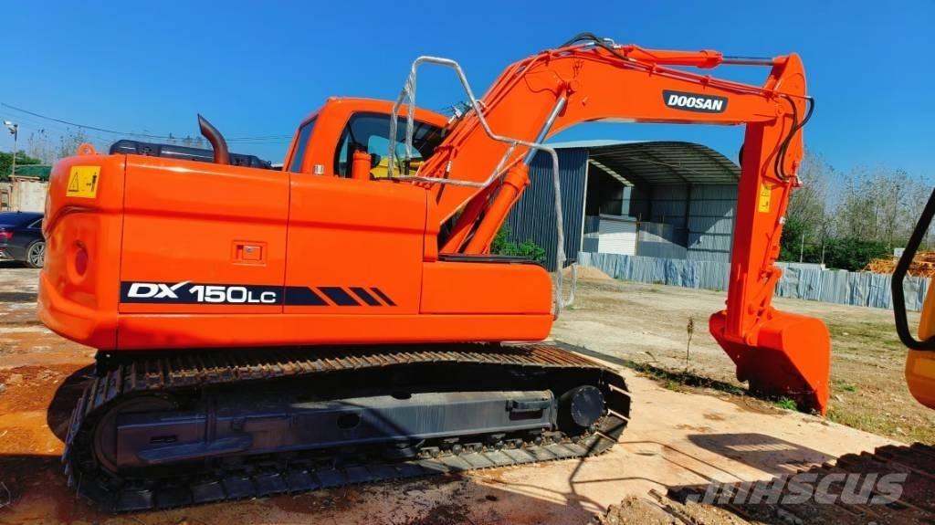 Hitachi ZX 210 Telakaivukoneet