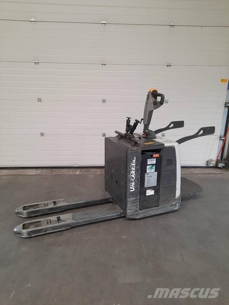 UniCarriers PMR200 Lavansiirtotrukit ajotasolla