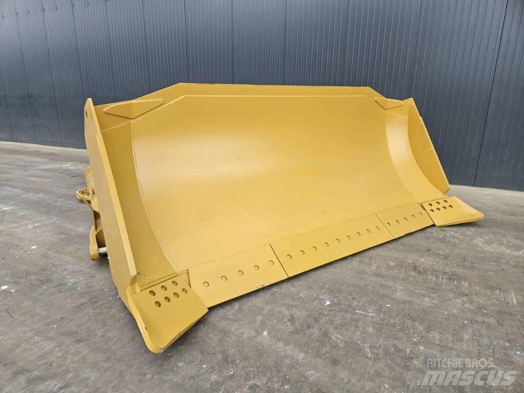 CAT D8R Puskulevyt