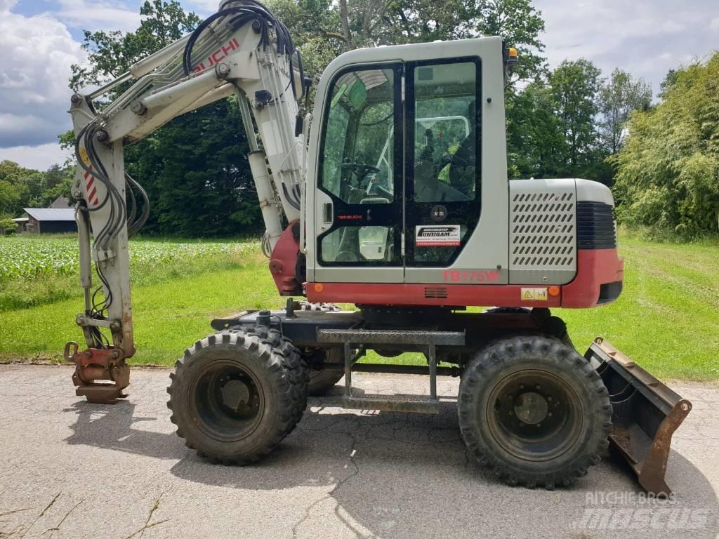 Takeuchi TB175W Pyöräkaivukoneet