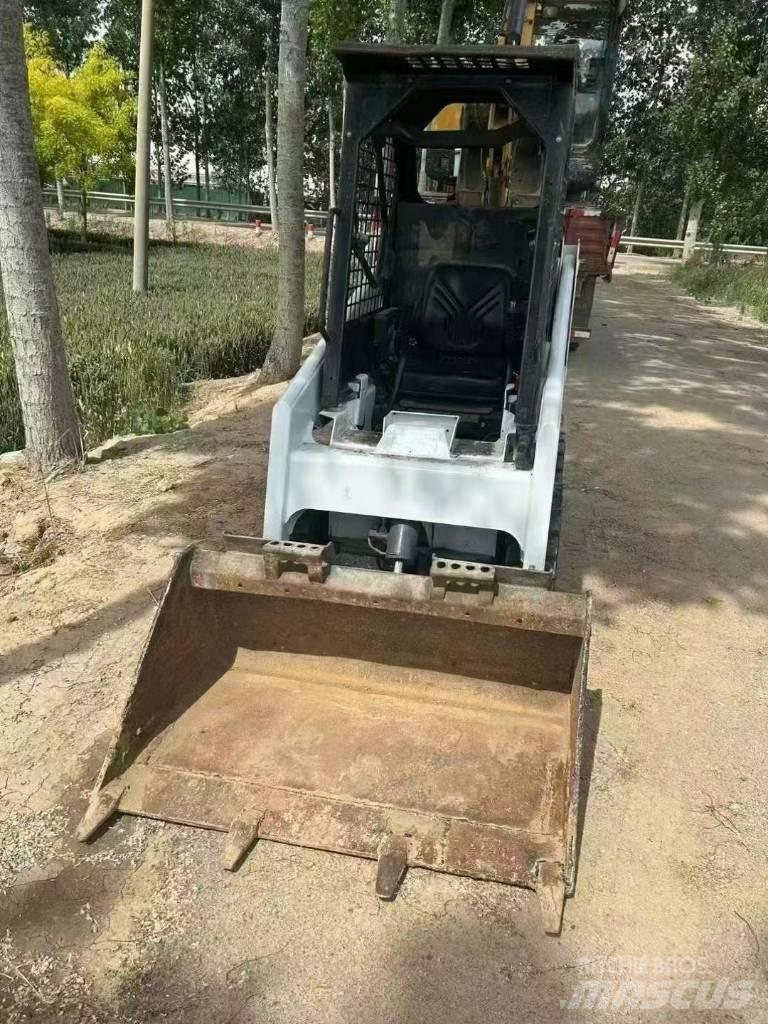 Bobcat S 70 Liukuohjatut kuormaajat