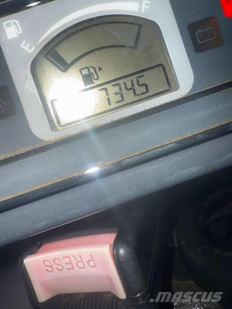 Hitachi ZX 19 U-6 Minikaivukoneet < 7t