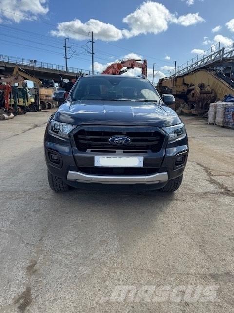Ford Ranger Lava-autot