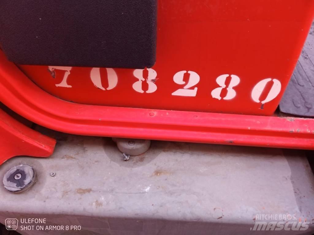 Ausa C 250 H X4 Dieseltrukit