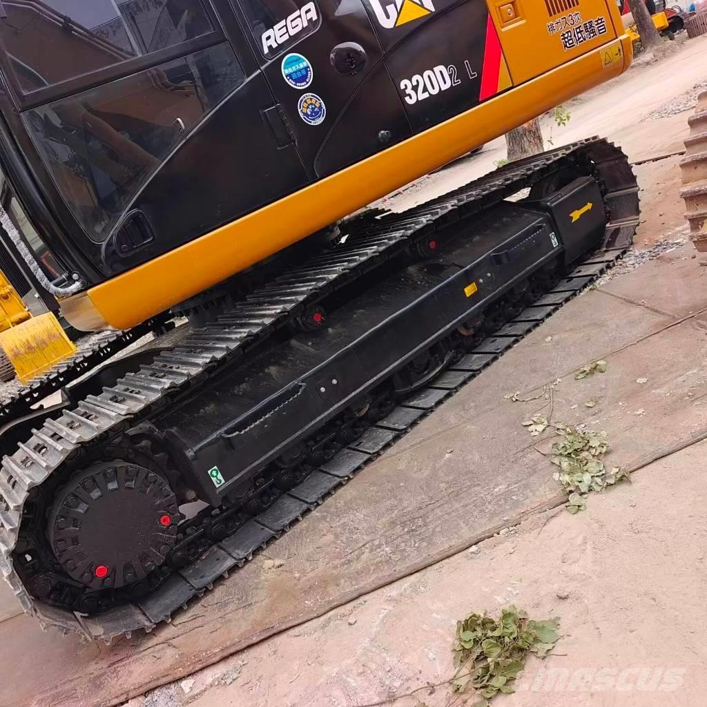 CAT 320 D2L Telakaivukoneet