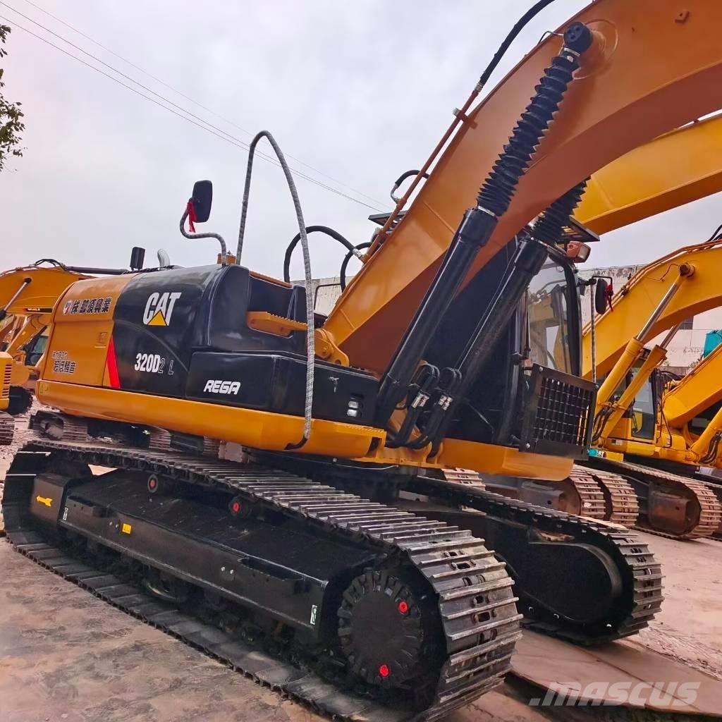 CAT 320 D2L Telakaivukoneet