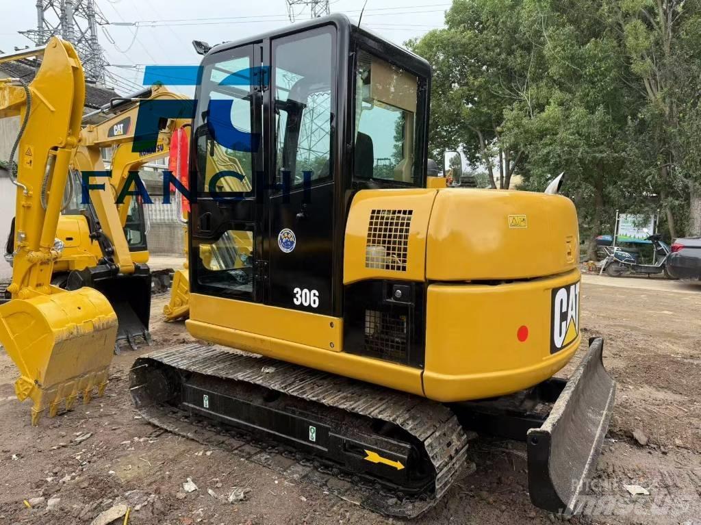 CAT 306 Minikaivukoneet < 7t