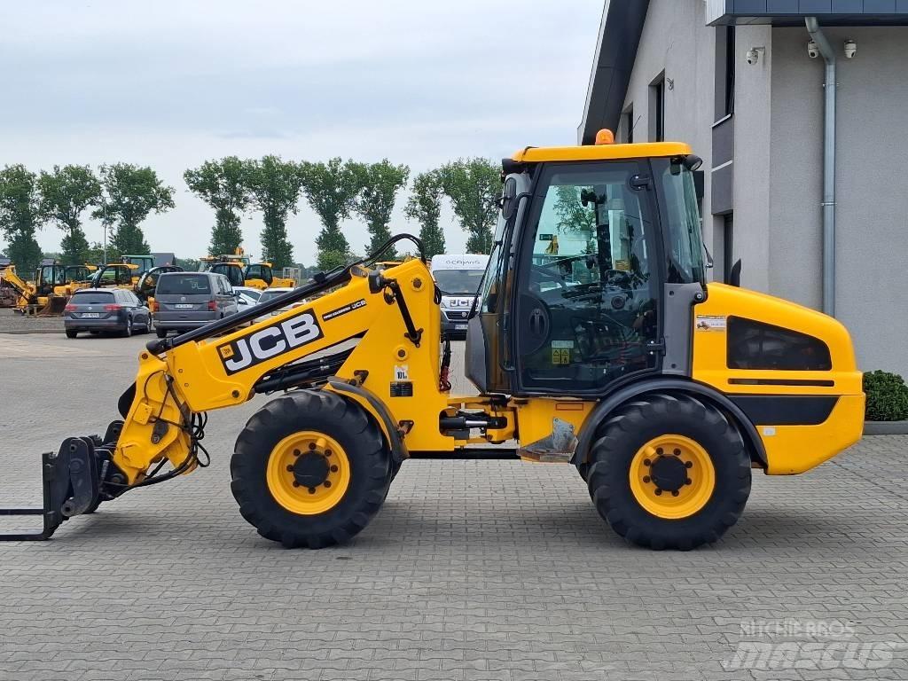 JCB TM 180 Maatalouskurottajat