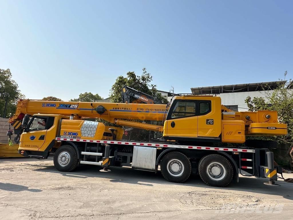 XCMG XCT 25 Mobiilinosturit