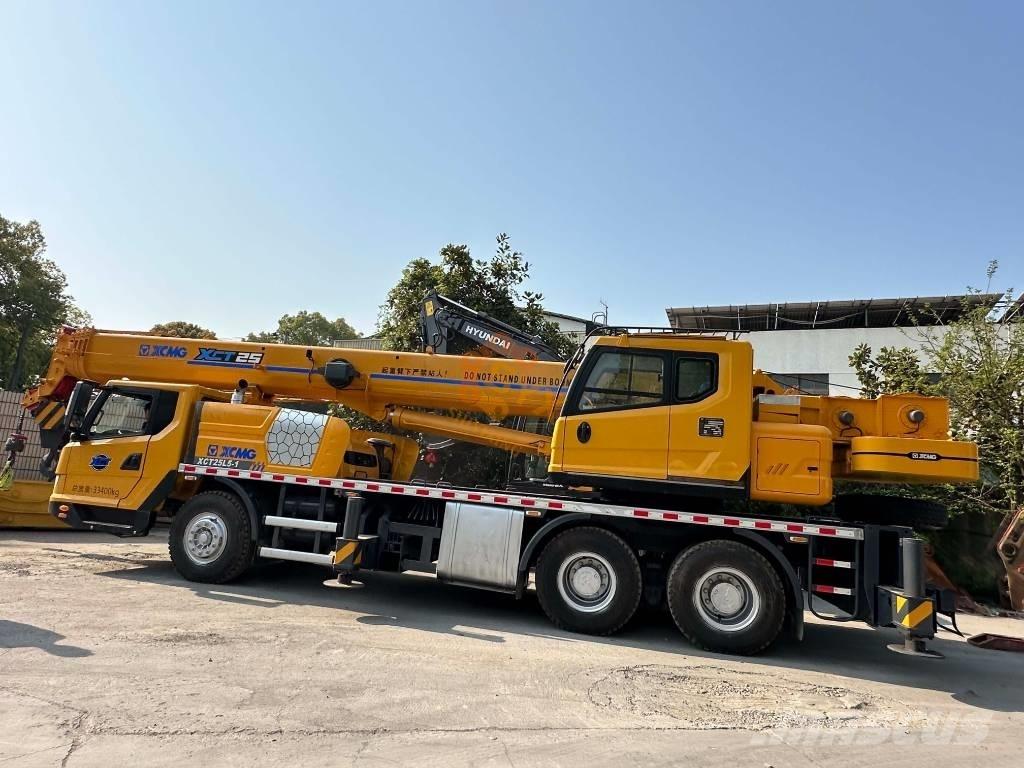 XCMG XCT 25 Mobiilinosturit