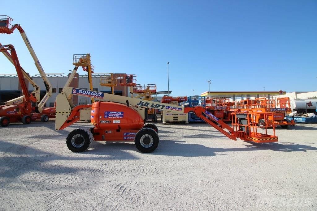 JLG 600 AJ Kuukulkijat