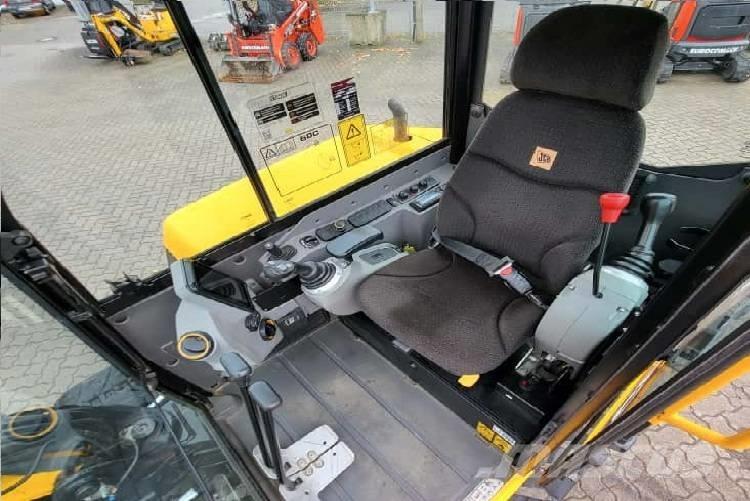 JCB 60 C-2 Minikaivukoneet < 7t