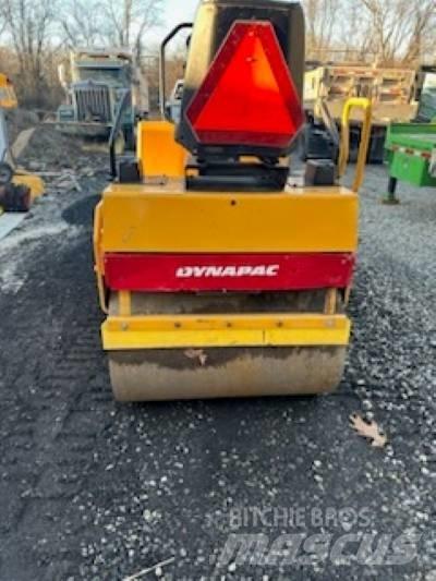 Dynapac CC 102 Tandemjyrät