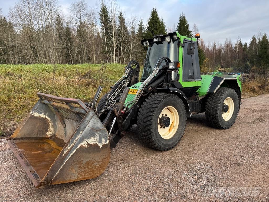 LM Trac 680 Taajamakoneet