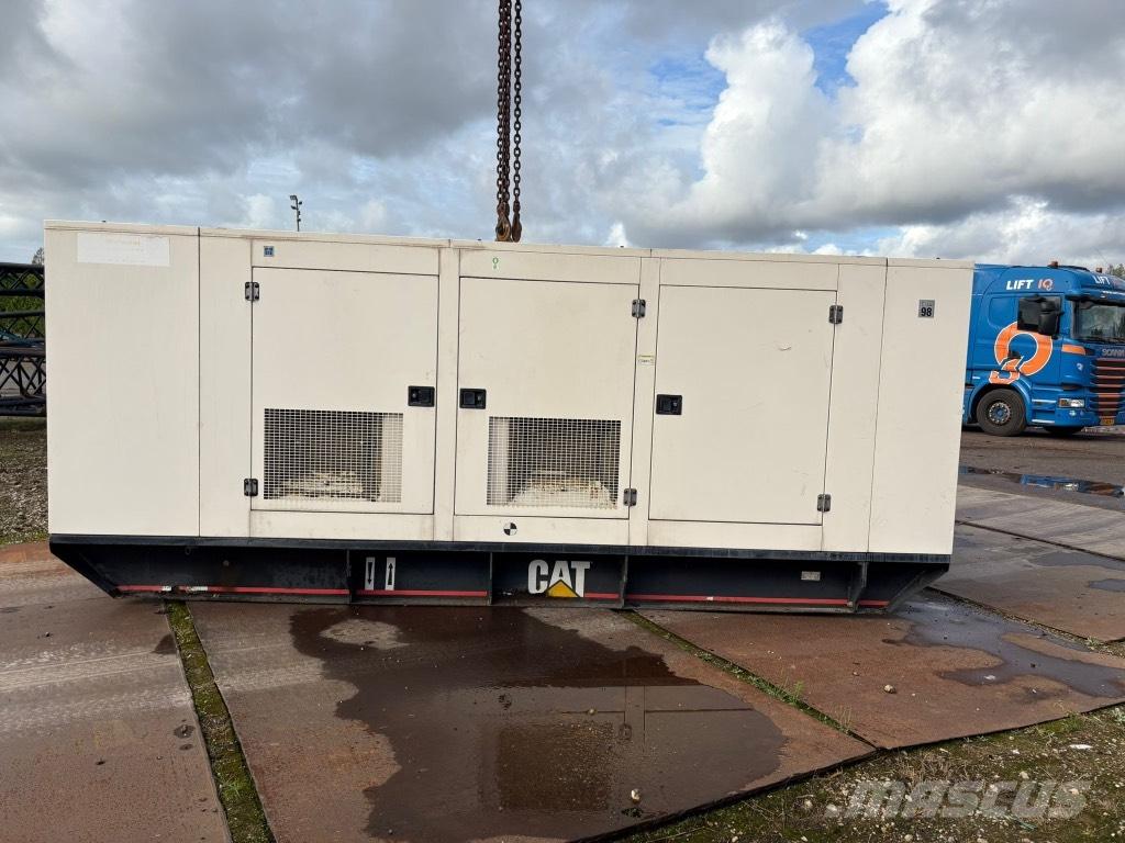 CAT 350 KVA Dieselgeneraattorit