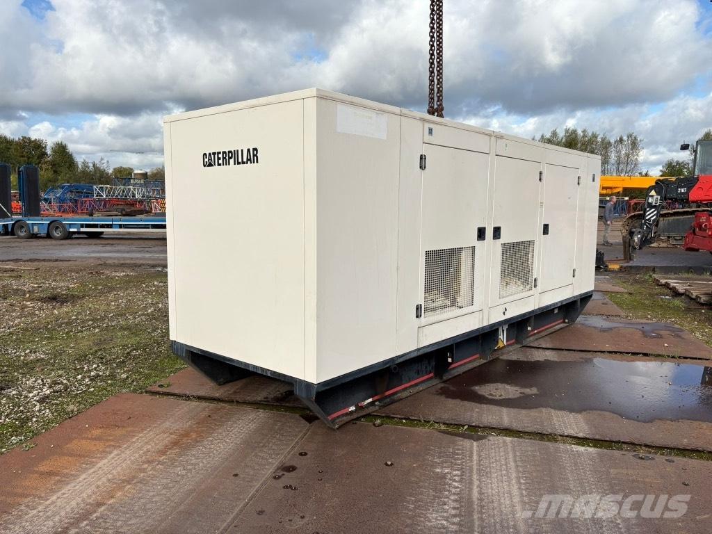 CAT 350 KVA Dieselgeneraattorit
