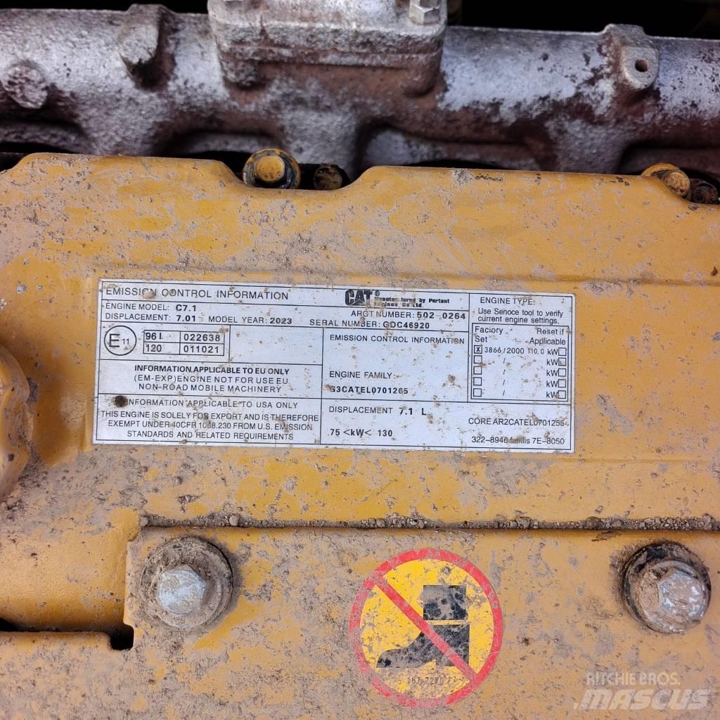 CAT 320 D Telakaivukoneet
