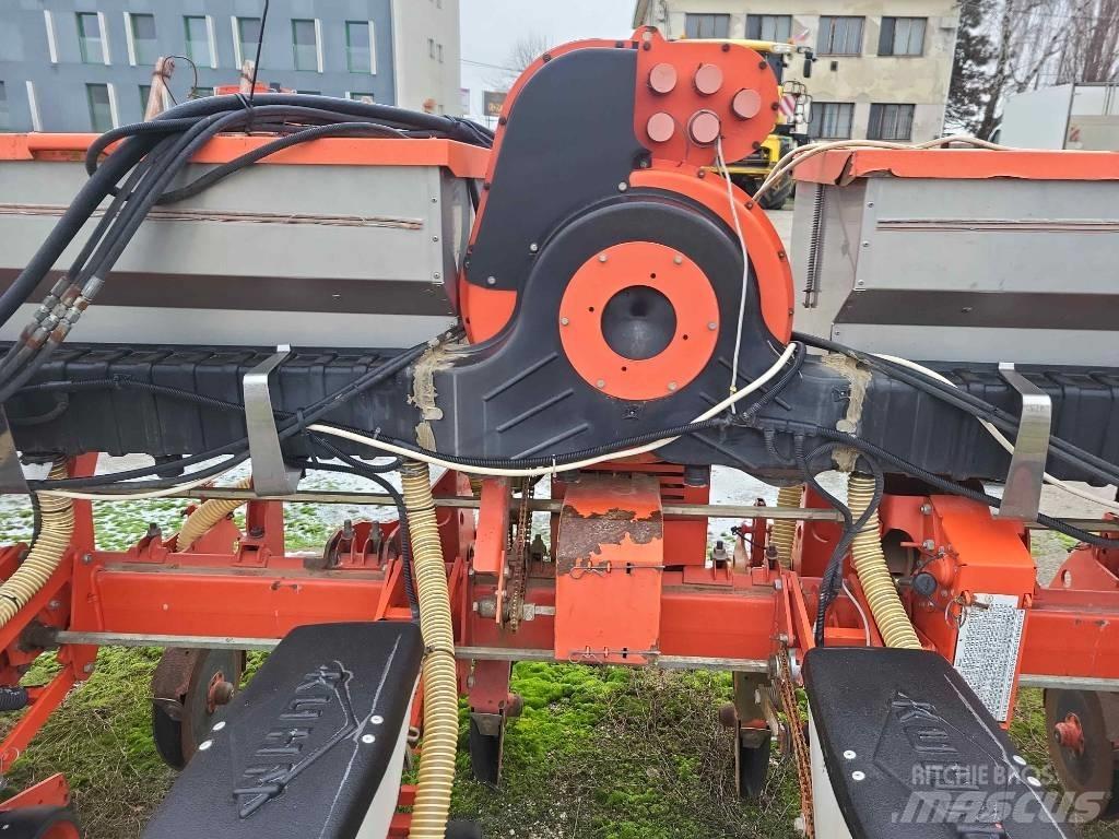 Kuhn Planter 2 Tarkkuuskylvökoneet
