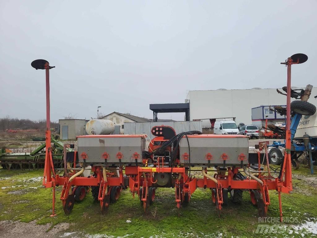 Kuhn Planter 2 Tarkkuuskylvökoneet
