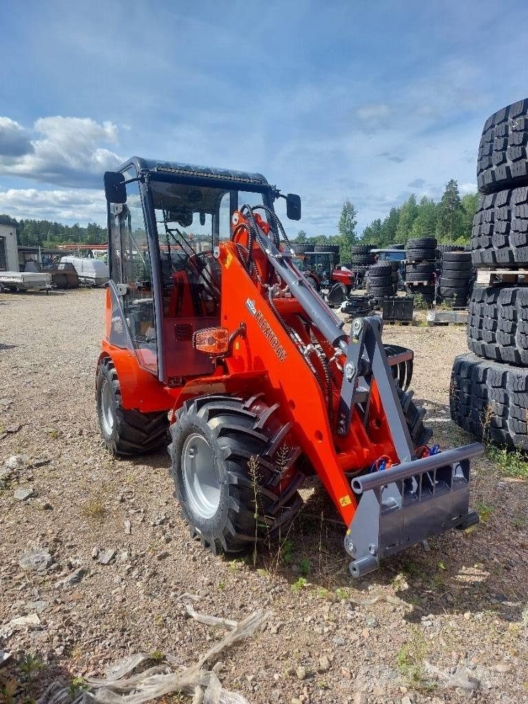 Flexi Trac 1226 cab Traktorit