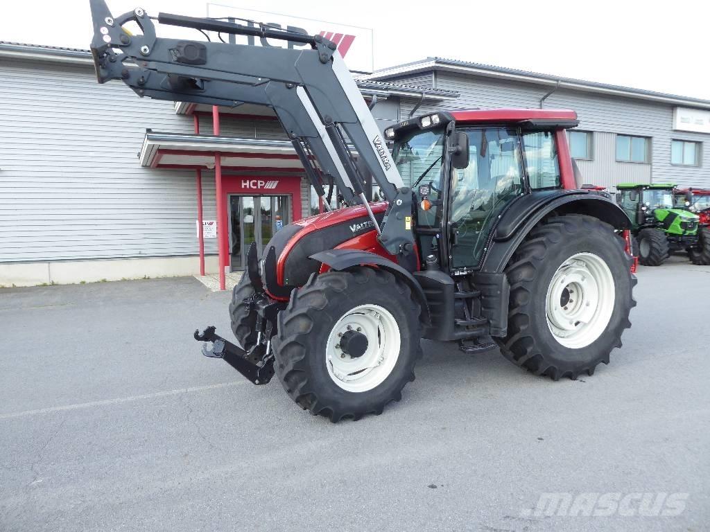 Valtra N141 Advance Traktorit