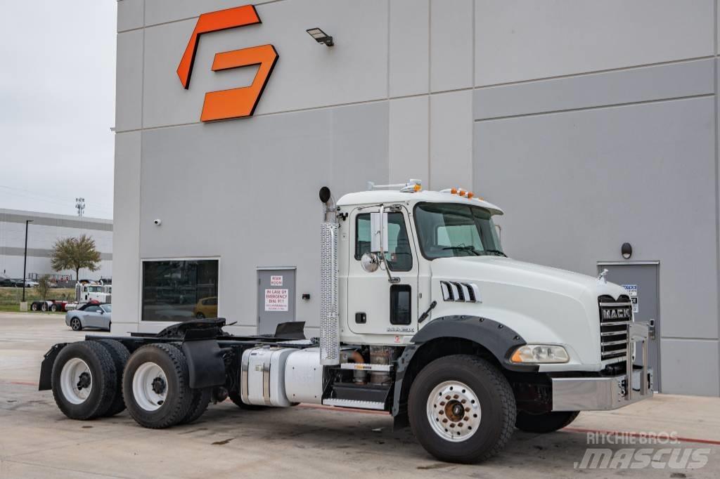 Mack Granite GU 813 Sora- ja kippiautot