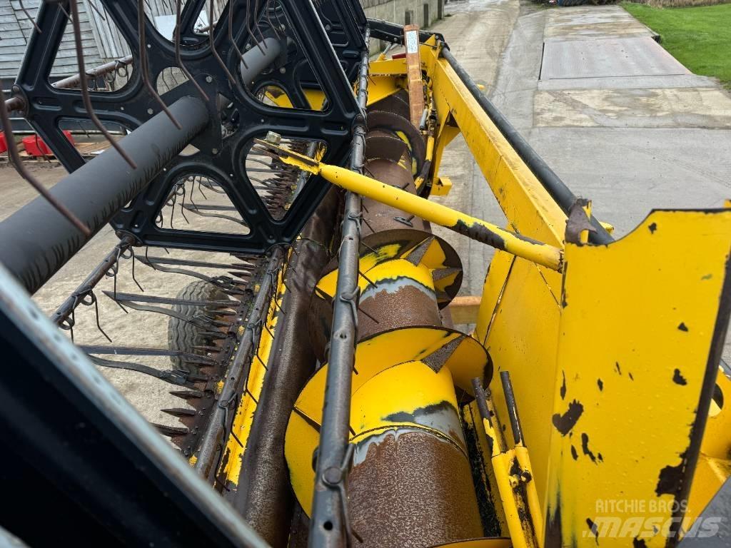 New Holland TX 66 Leikkuupuimurit